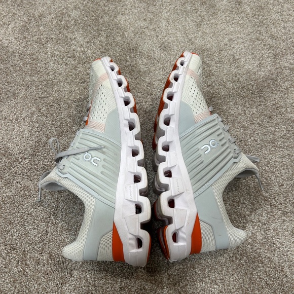 Men’s On Cloudswift Size 10 Running Shoe - Picture 3 of 4